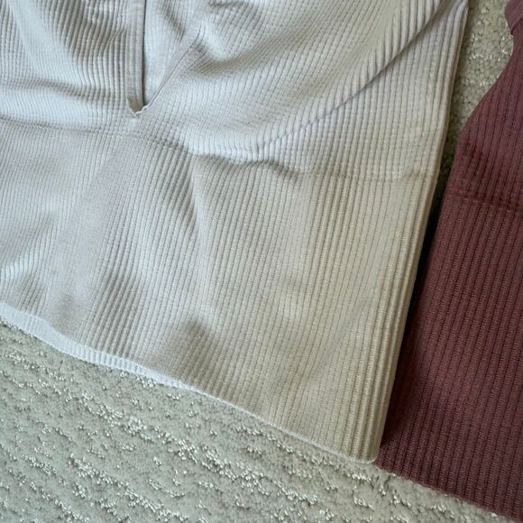 Urban Outfitters Out From Under Ribbed Elastane Demi Cut Crop Tank Tops - Lot of - Picture 4 of 14